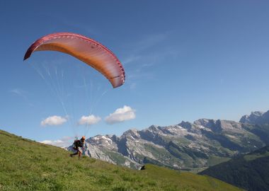 Christelijk vakantiepark Franse Alpen paragliding 01